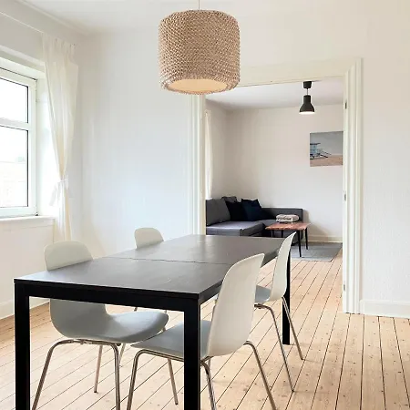 Three-bedroom Located In The Beautiful Of Vejle, Apartment *